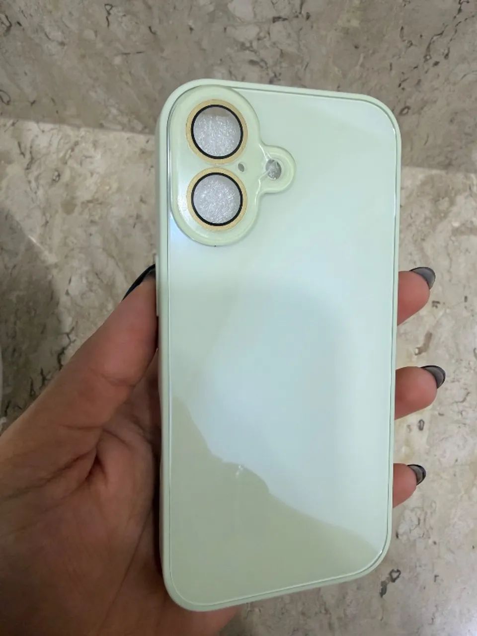 Capinha espelhada IPhone 17 verde