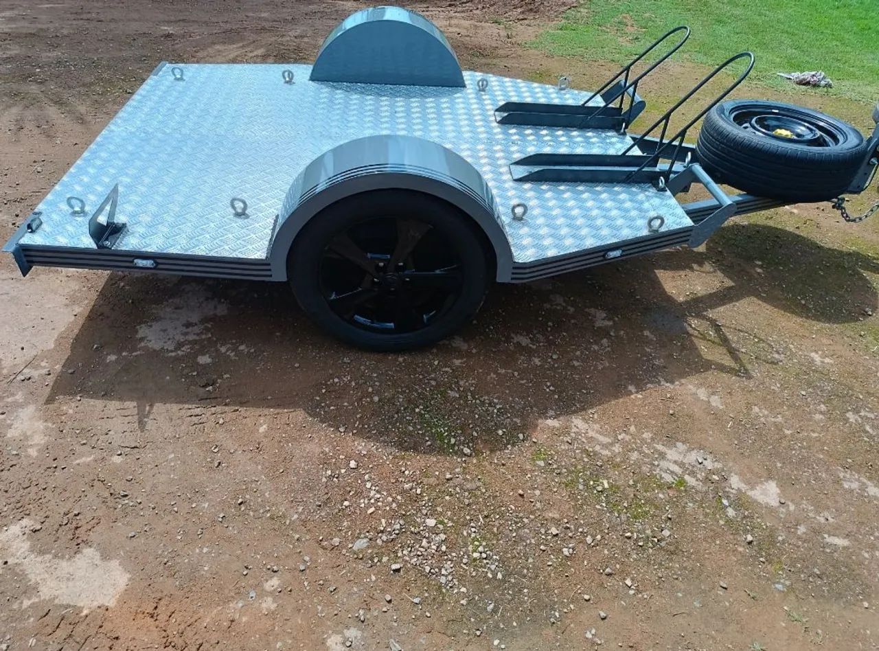 Reboque carretinha para quadriciclo e duas motos  - Foto 2