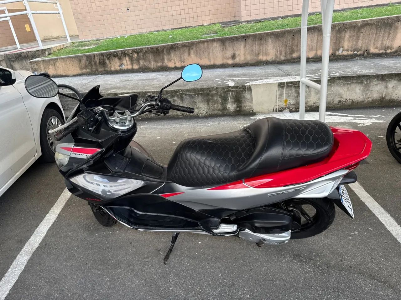 PCX Sport 2018 - Foto 4