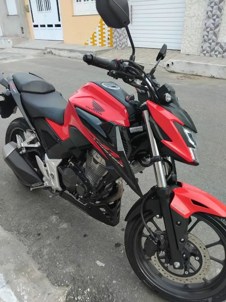 Twister 300f ABS - Foto 2