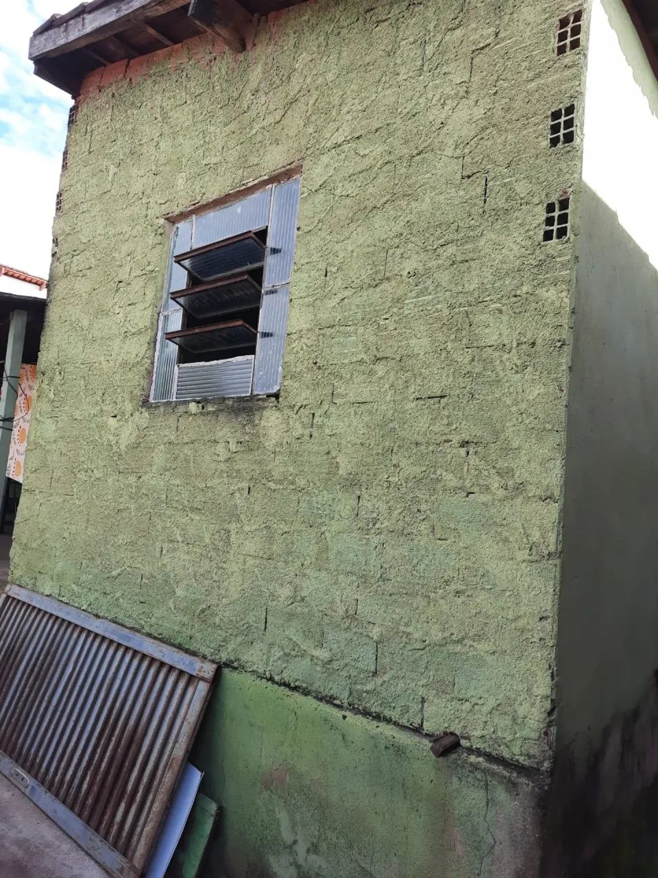 Vendo casa com ponto comercial perto do lago - Foto 3