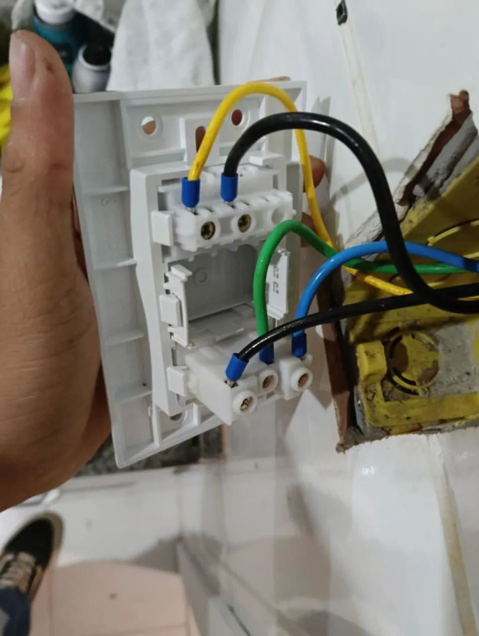 ELETRICISTA  - Foto 5