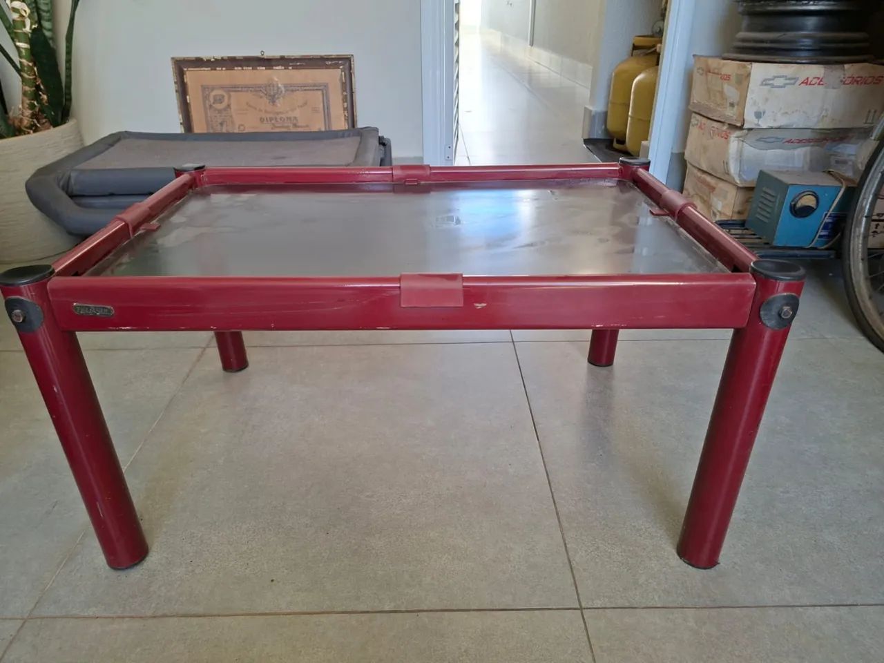 Mesa de aço com vidro 