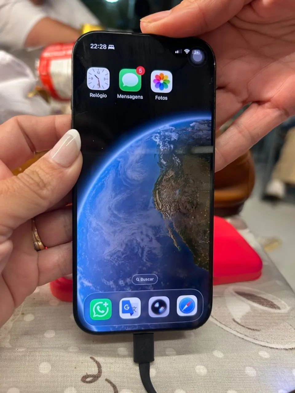 Iphone preto 16 pro 256g  - Foto 2