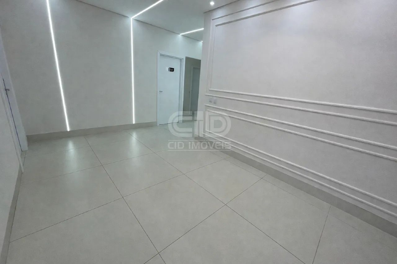 Casa Comercial à venda com 5 salas no bairro Jardim Itália - Foto 3