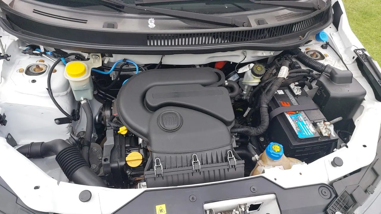 Fiat Strada Endurance 1.4 Flex 8V CS Plus 2023 - Foto 4