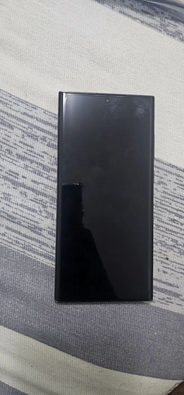 Display samsung S23 ultra com aro  - Foto 4