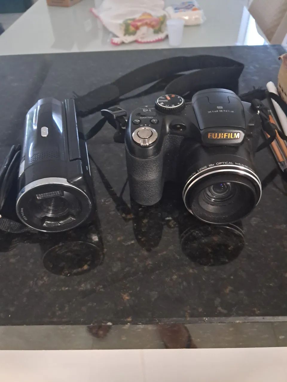 Máquina fotográfica gráfica vintage