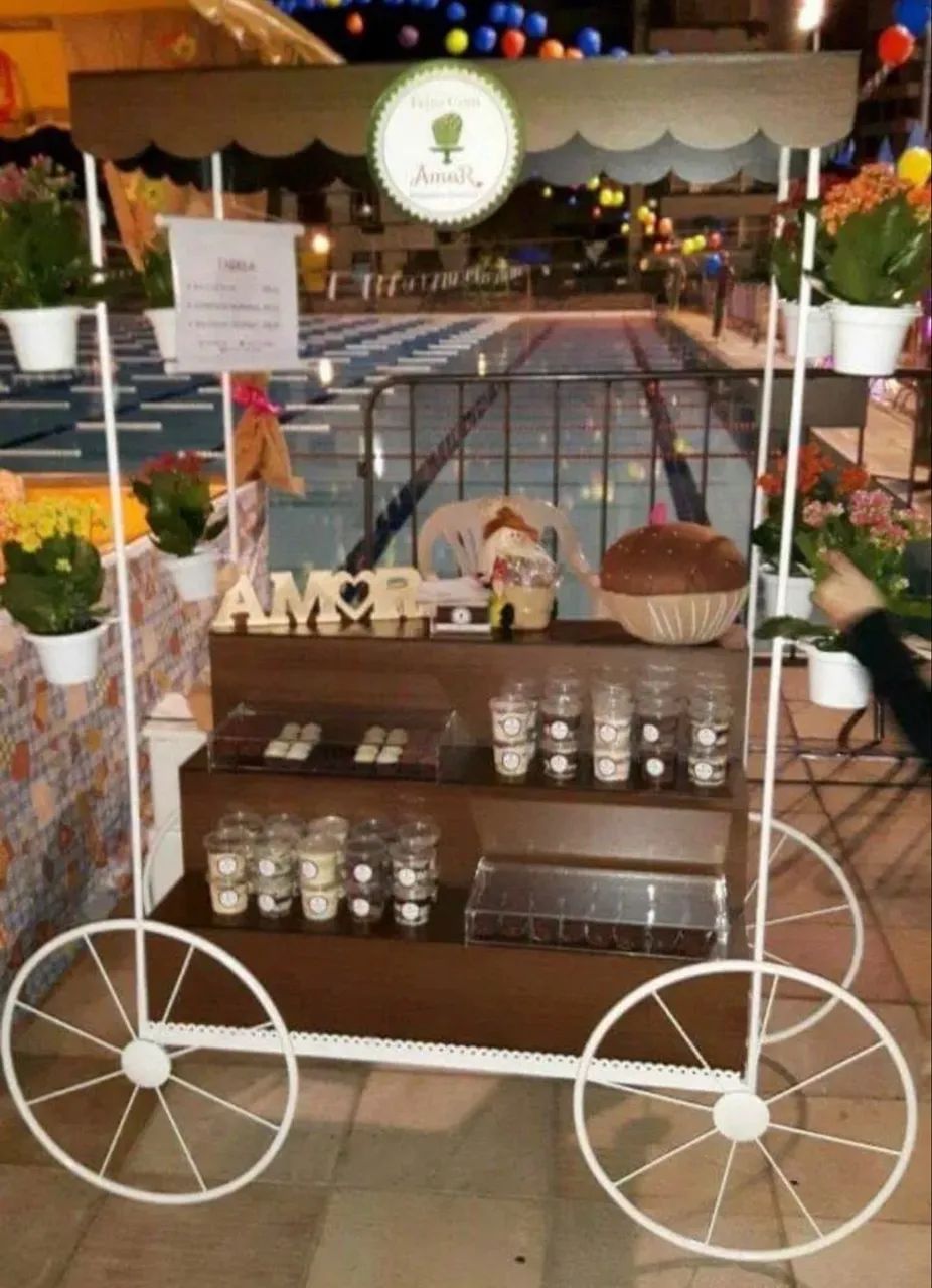 Carrinho gourmet floreira