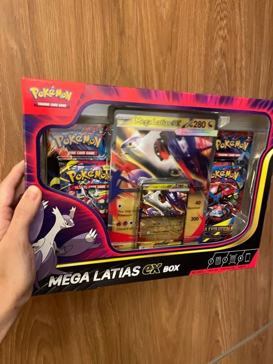 MEGA LATIAS EX EM INGLES