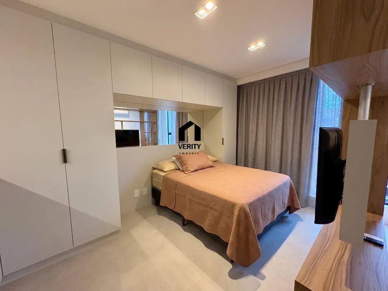 Studio Mobiliado no Viva Trindade | Andar Alto | Próximo à UFSC - Foto 5