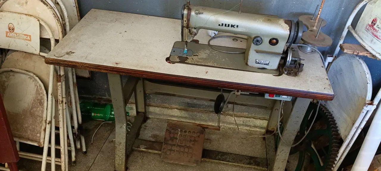 Máquina de costura industrial  - Foto 3