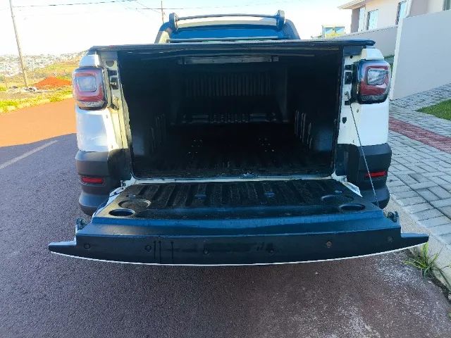 Fiat Strada Endurance 1.4 Flex 8V CS Plus 2022 - Foto 5