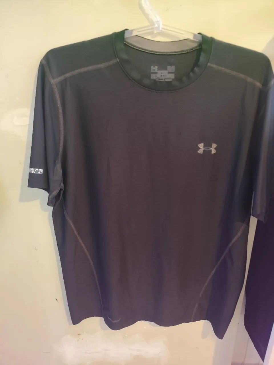 Camisas Under Armour - Foto 2