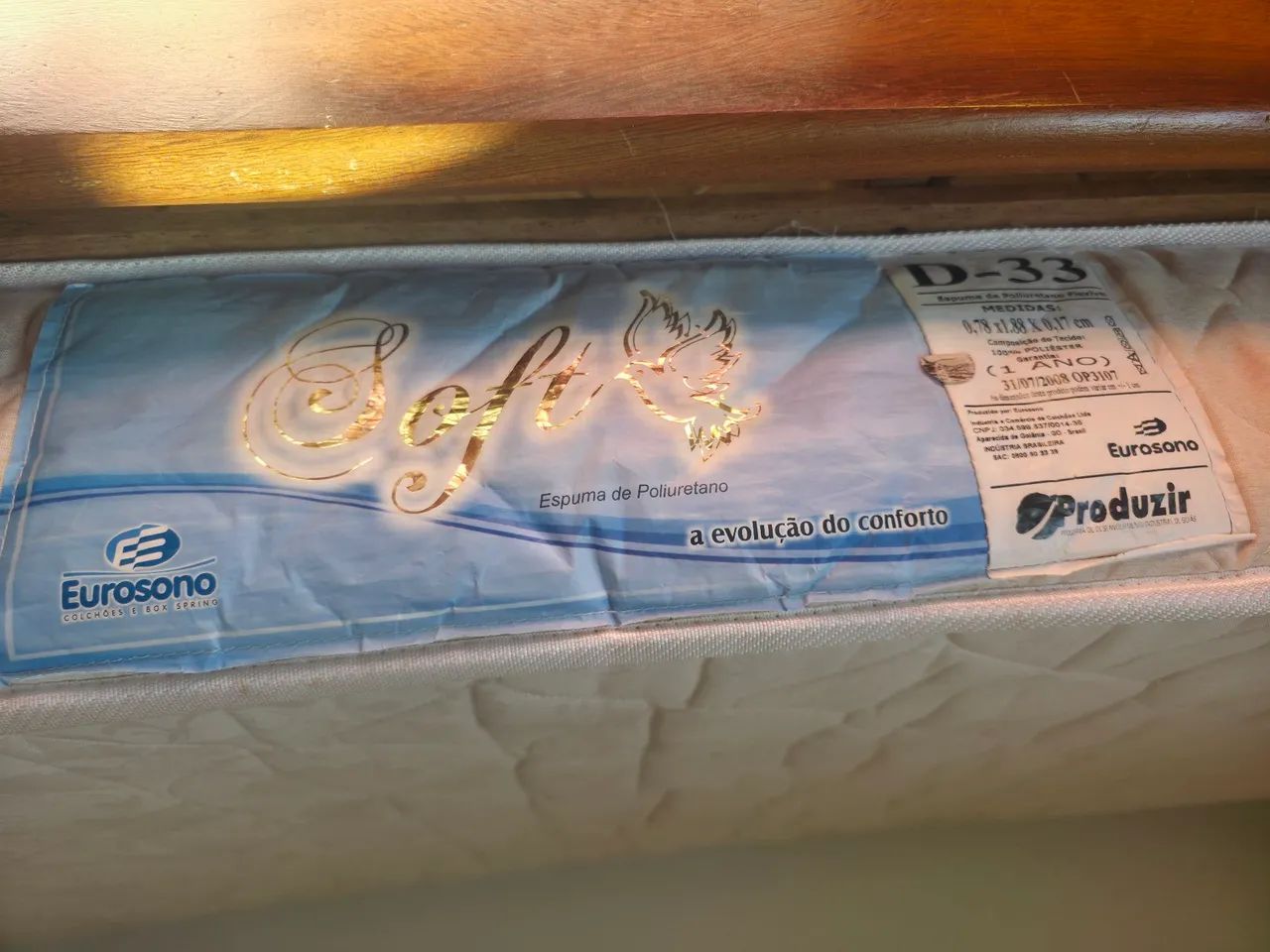 Cama de Solteiro com Colchão Madeira Maciça Resinada  - Foto 3