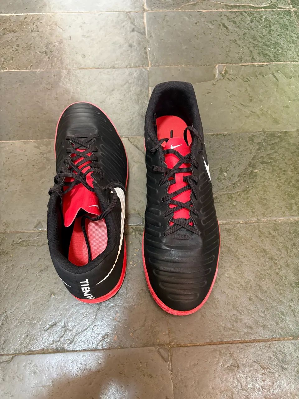 Chuteira de salão da Nike - Foto 4