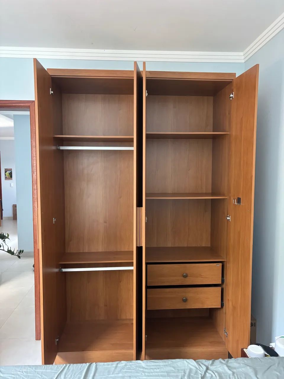 Guarda roupa 4 portas - Foto 3