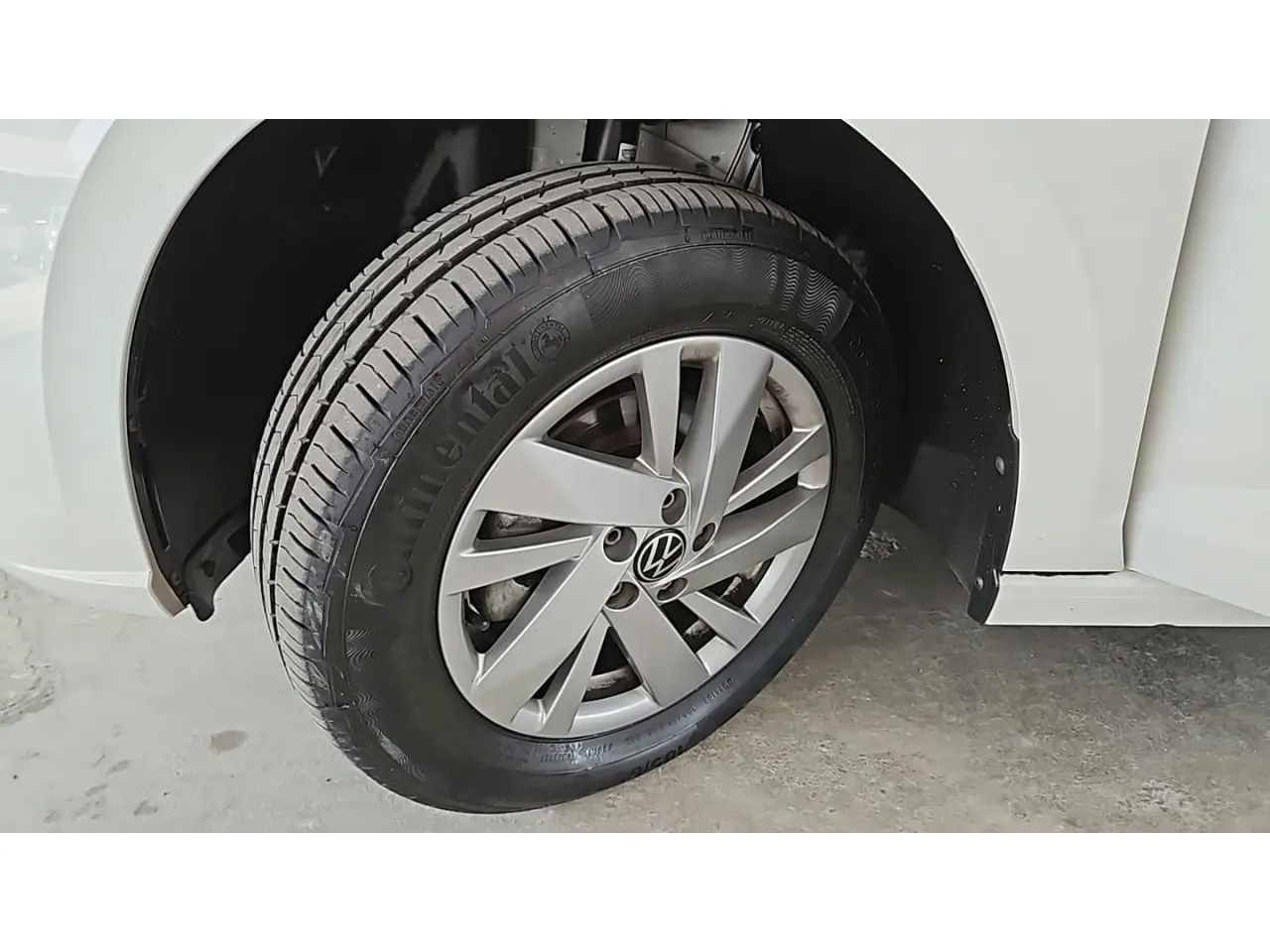 Volkswagen Polo Comfortline TSI 1.0 Flex 12V Aut., foto 18 de 19
