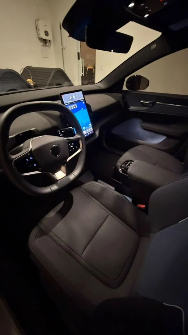 Volvo EX30 E40 Core (elétrico) 2024 - Foto 5