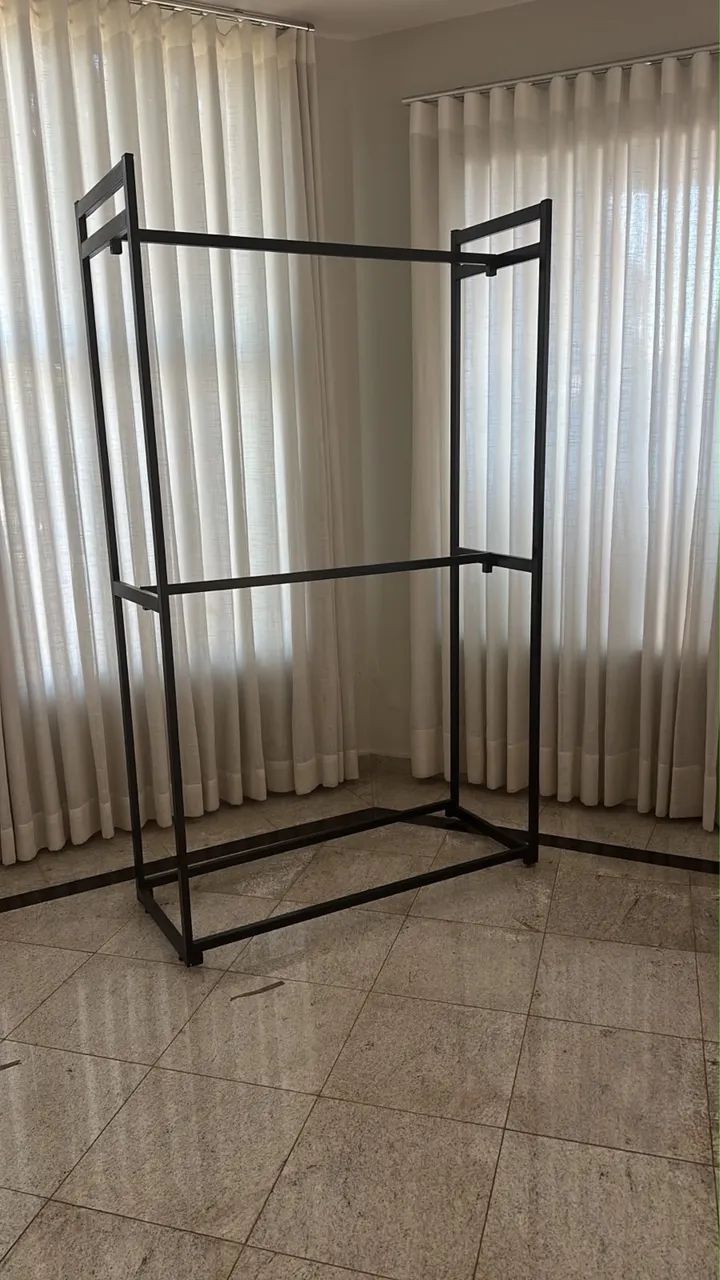 Arara para roupas