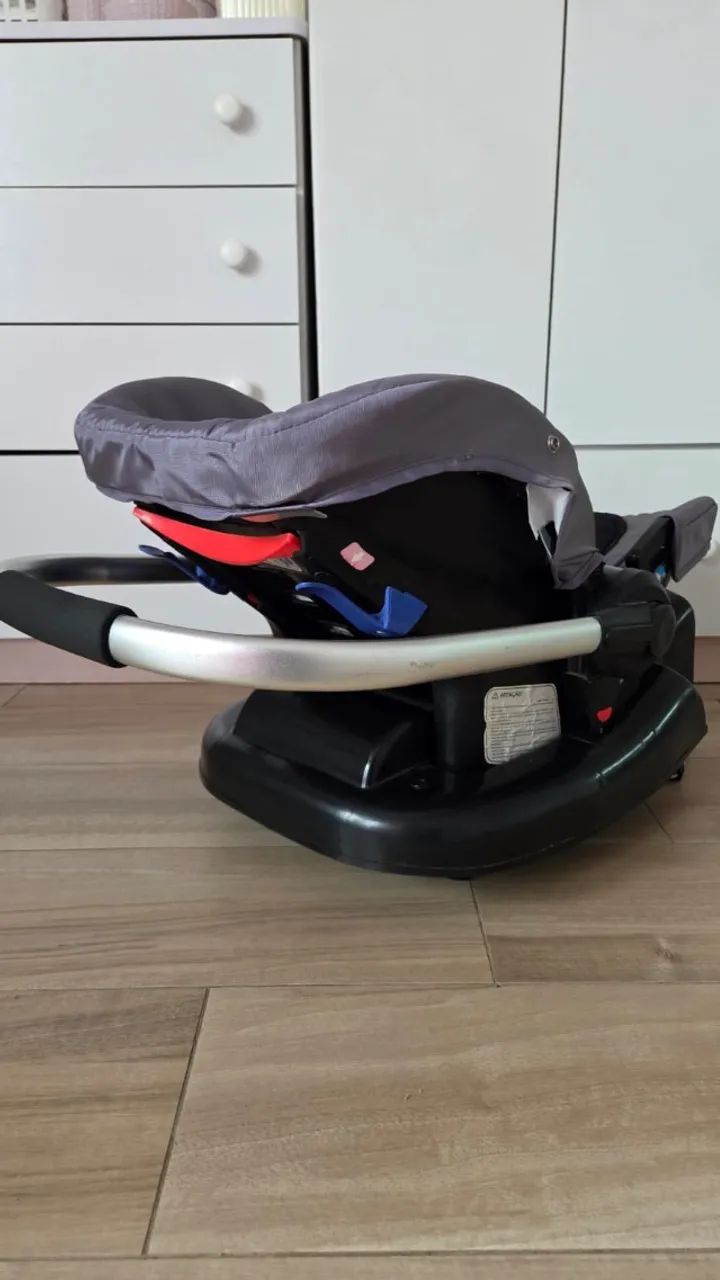 Bebê conforto Kiddo com base Isofix - Foto 2