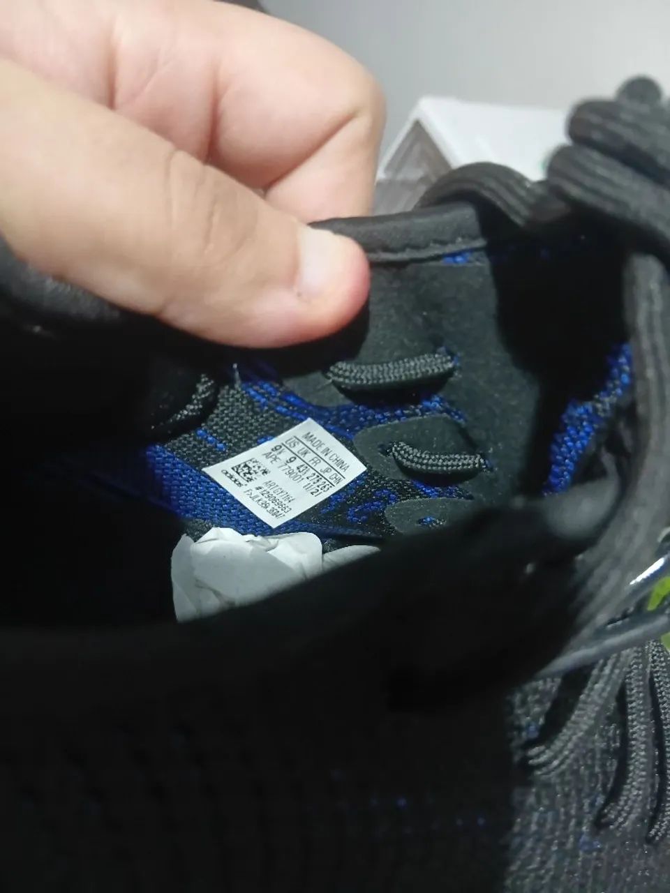 Yezzy boost 350 v2 dazzling blue 41br - Foto 3