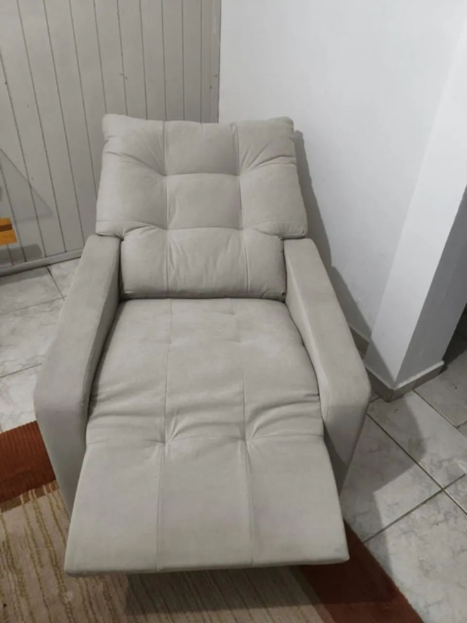 POLTRONA RECLINÁVEL  - Foto 4