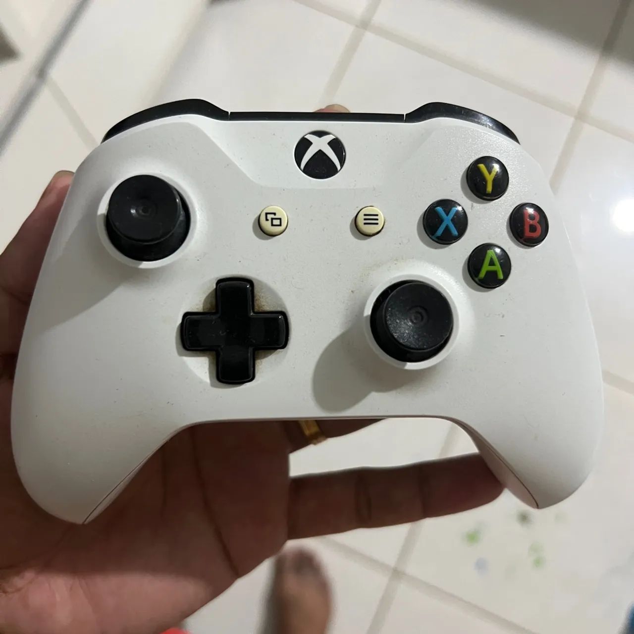 XBOX ONE S BRANCO - Foto 4