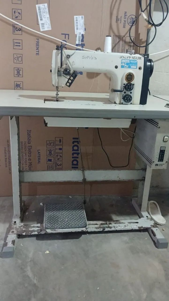 Vende máquina de costura  - Foto 2