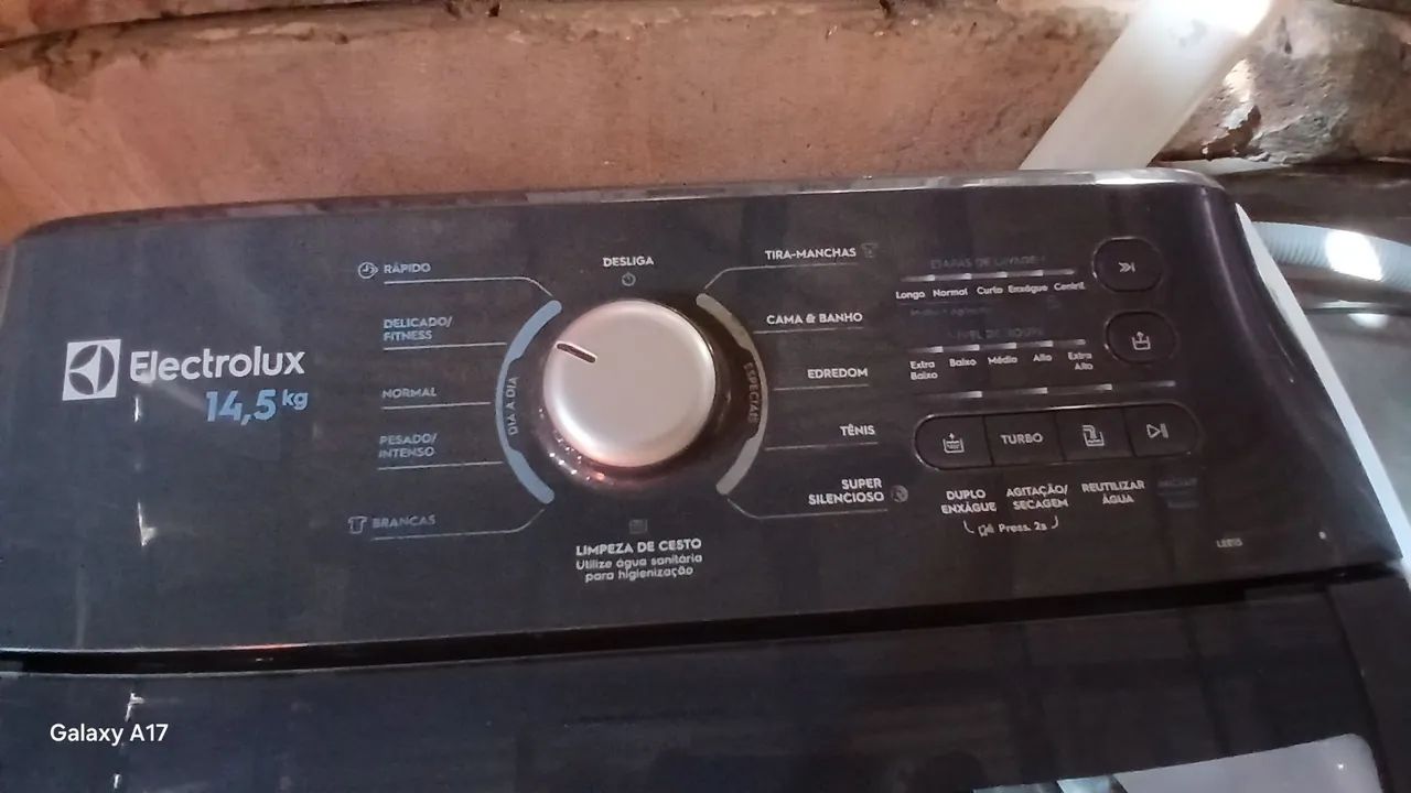 Vendo maquina lava e seca
