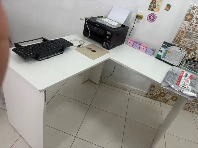 Mesa de escritório em L - Foto 2