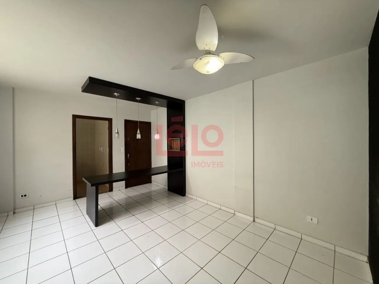 Apartamento de 3 quartos para alugar na Zona 07 em Maringá próximo à UEM com suíte e 72 m² - Foto 4