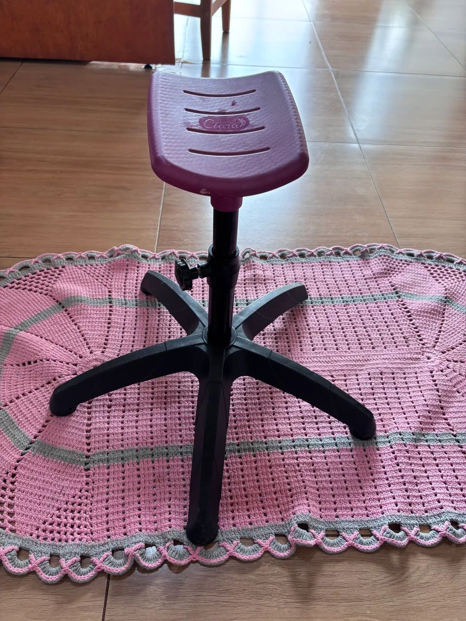 Tripé para manicure e pedicure  - Foto 2