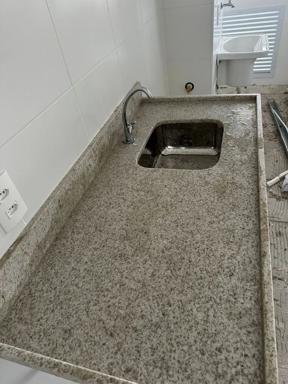 Mármore itaunas para cozinha com Cuba e torneira 