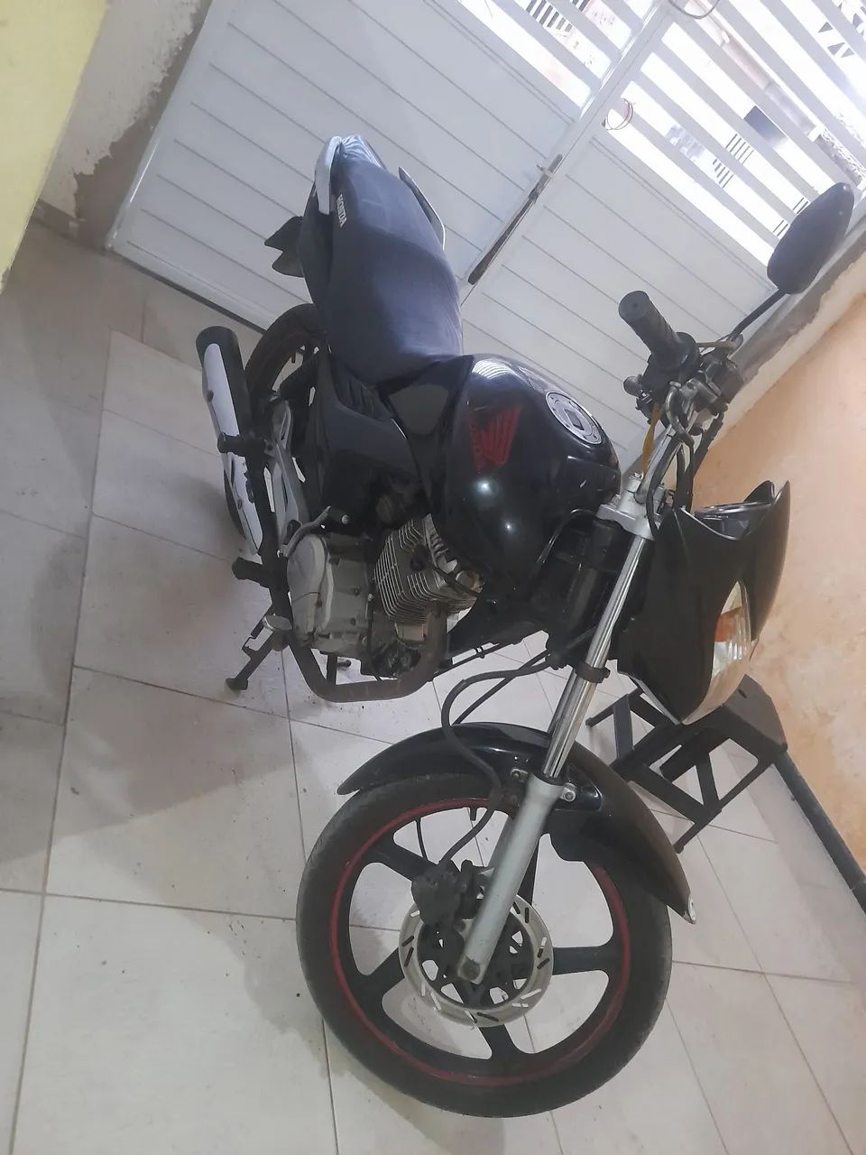 Moto toda boa so pegar e transferir  - Foto 3