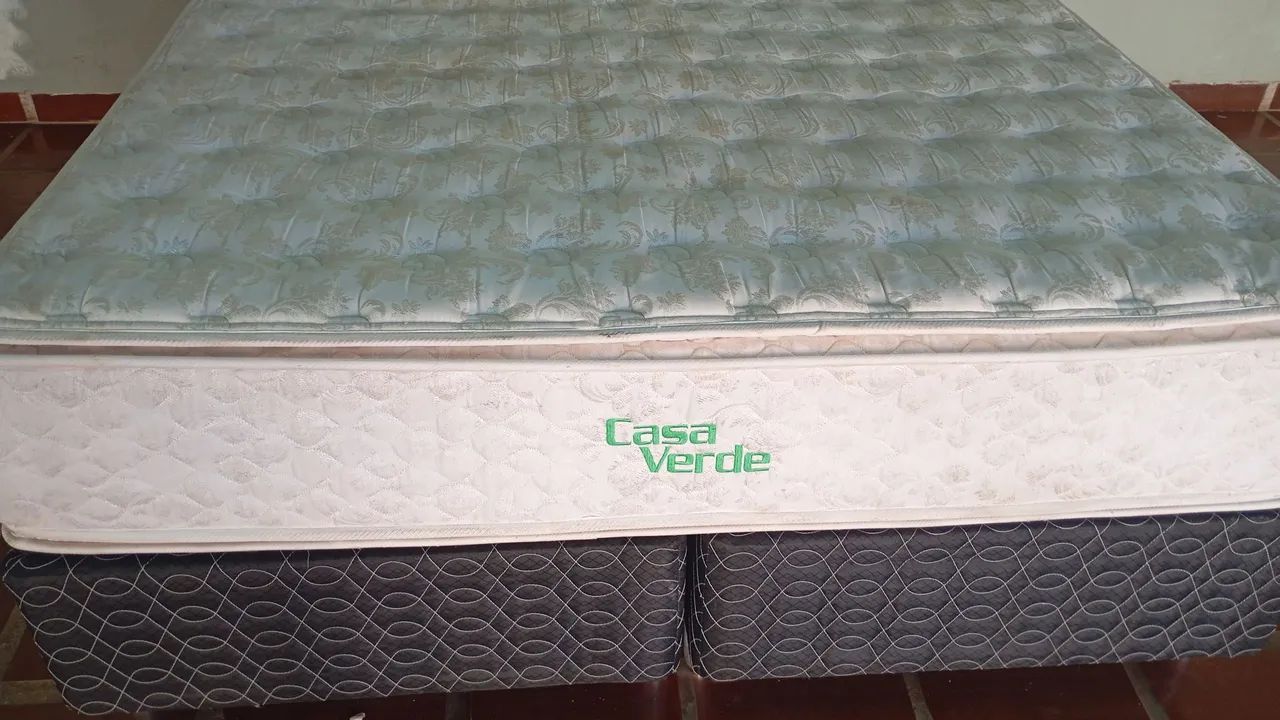 Cama box Queen completa frete grátis 