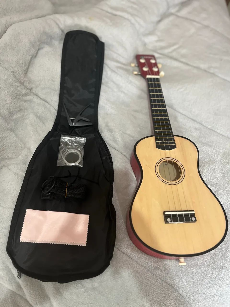 Ukulele  - Foto 4
