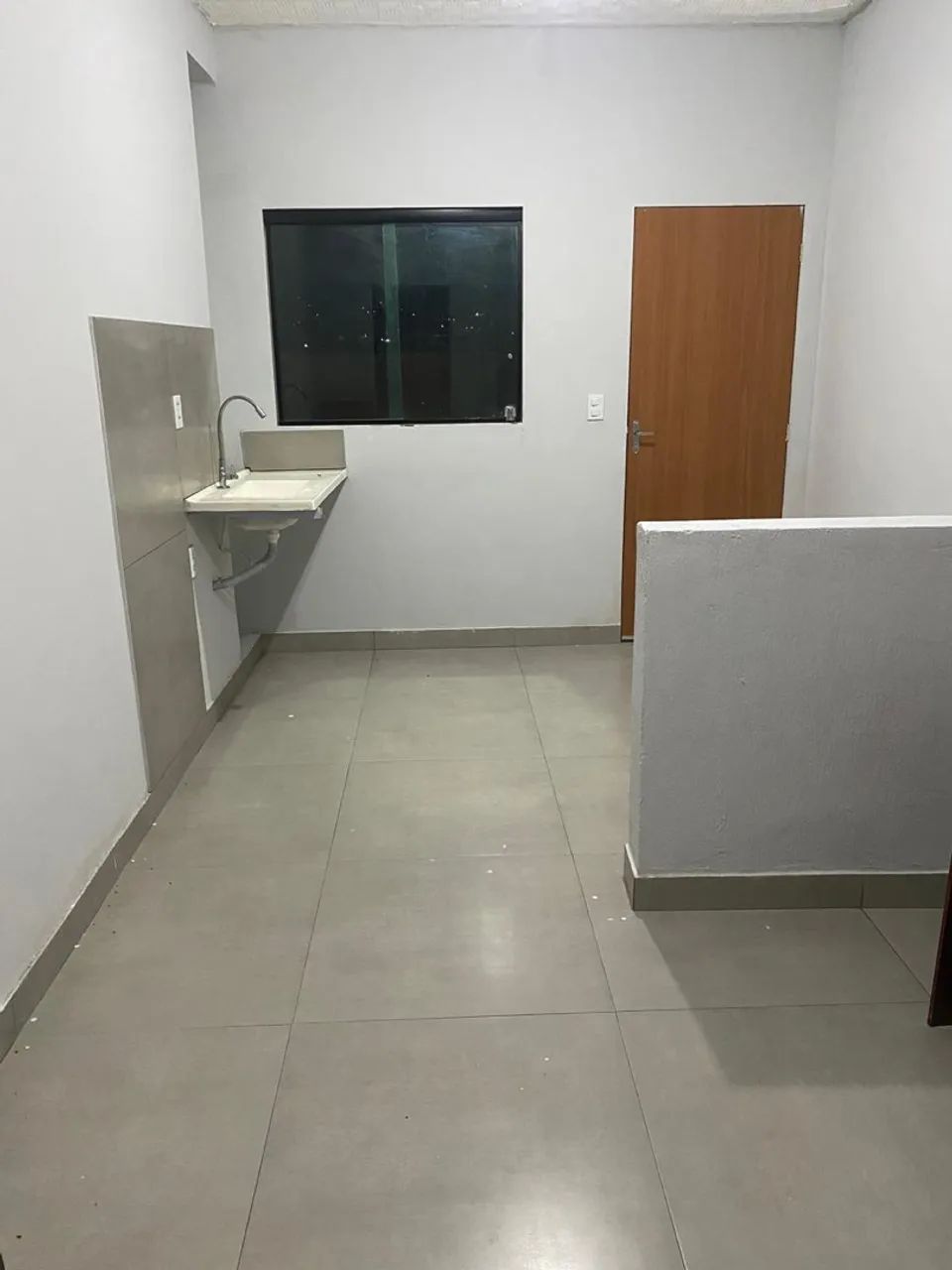 Alugo Kitnet bairro Dom Silvério/BH