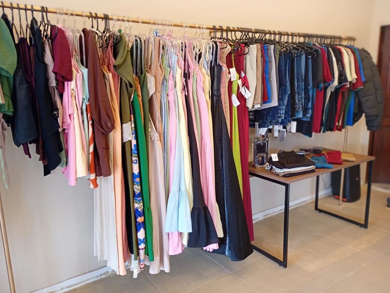 Loja de Roupas Feiminina e Masculina - Foto 5