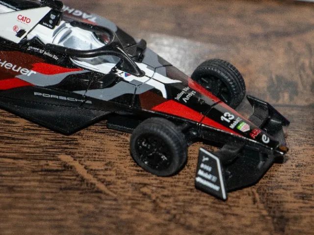 Miniatura Porsche Formula E 1/43 - Foto 2