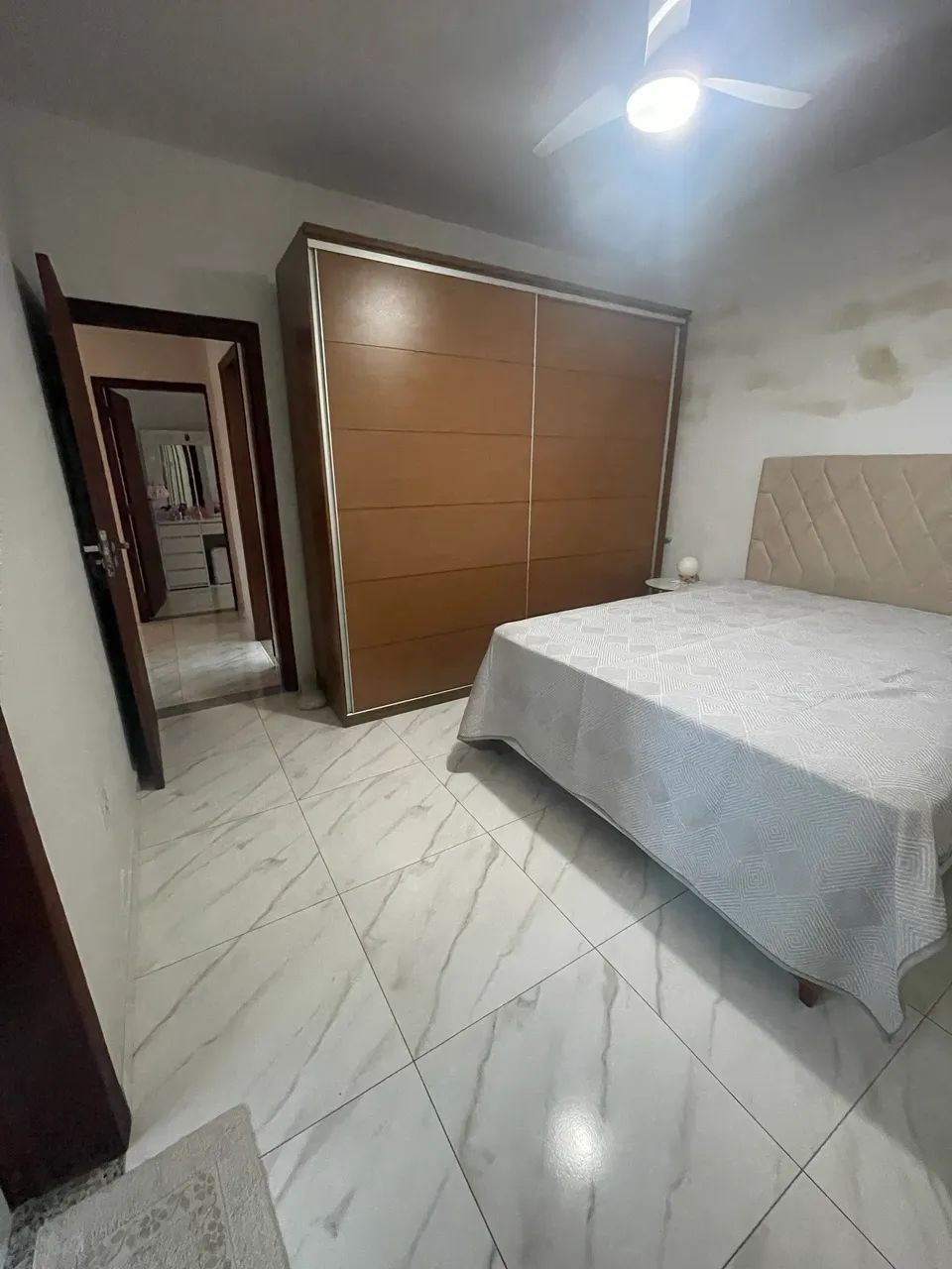 Alugo apartamento 