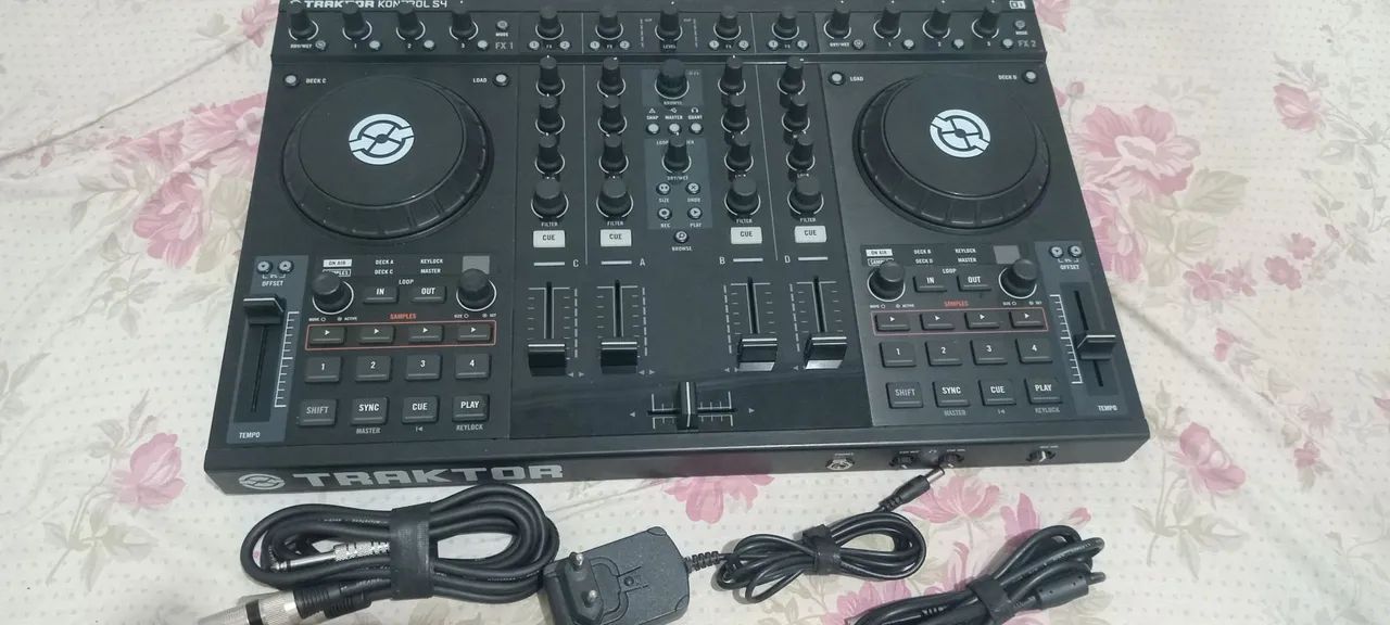 Mesa de som traktor kontrol s4 - Foto 2