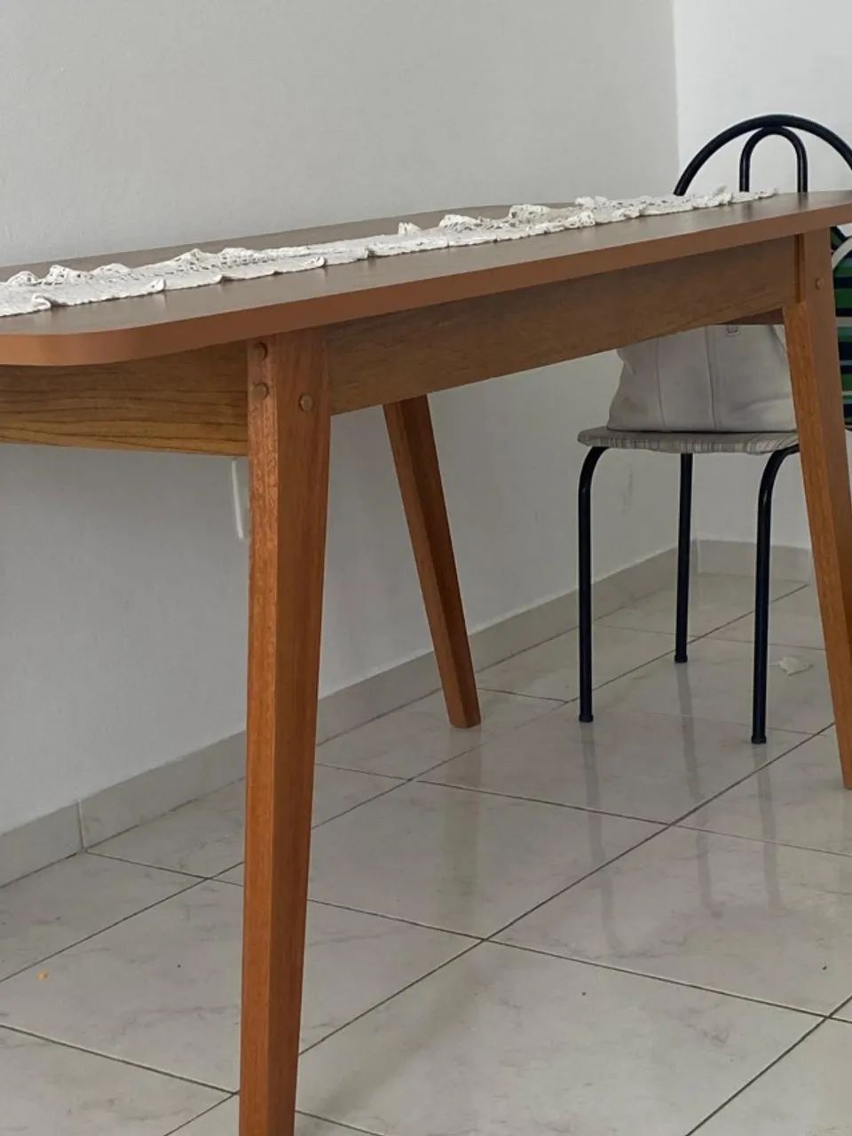 Mesa De Jantar Madeira Maciça Retangular 6 Lugares  - Foto 4