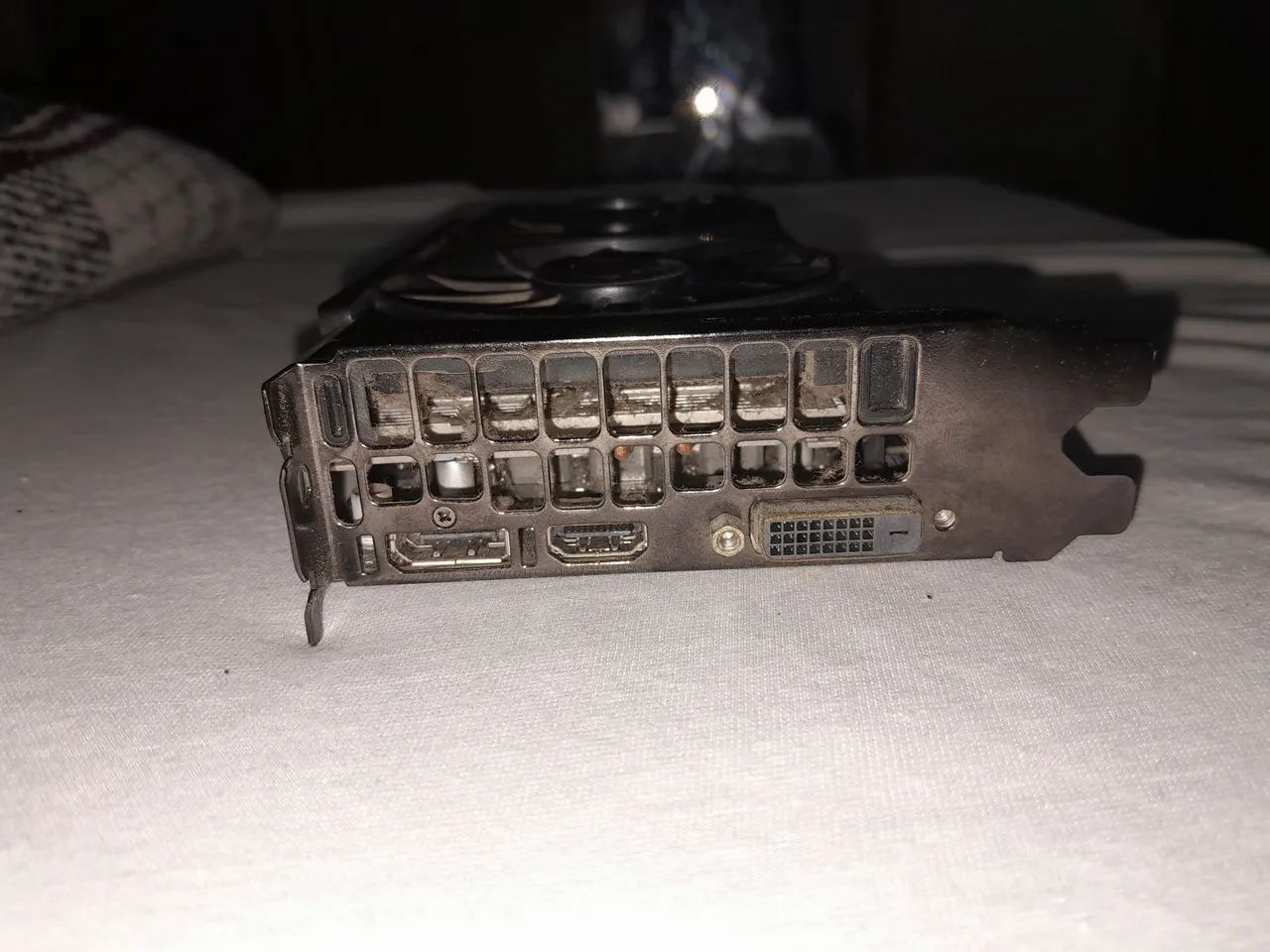 GTX 1050TI 4GB EVGA - Foto 4