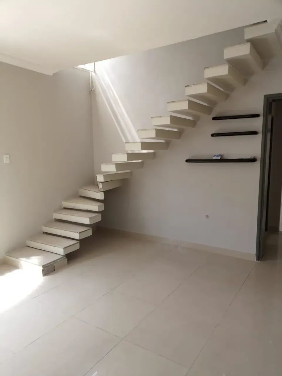 VENDE OU ALUGA: IMÓVEL COMERCIAL 2 PAVIMENTOS 160 M2 - Foto 5
