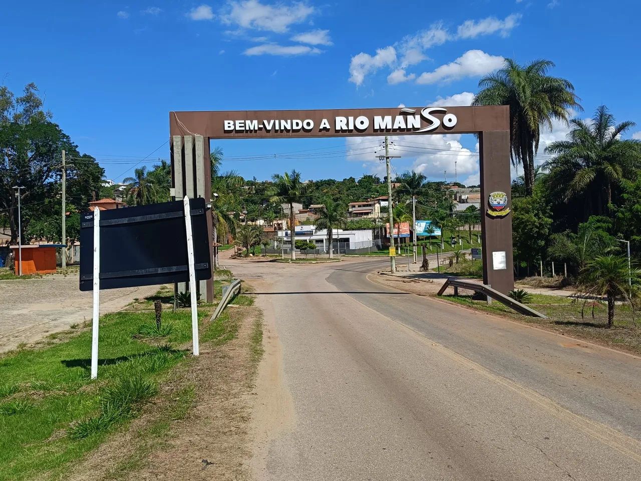 CHÁCARAS FINANCIADAS ÁREA CENTRAL DE RIO MANSO.