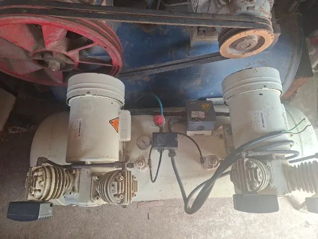 Compressor  Odontológico  Schulz 200 litros - Foto 4