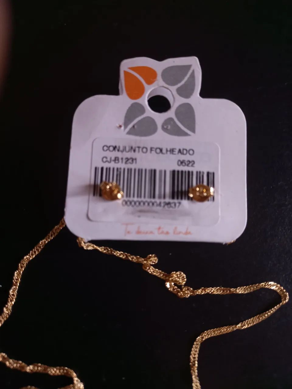 FOLHEADO - CONJUNTO BRINCO E COLAR - Foto 4