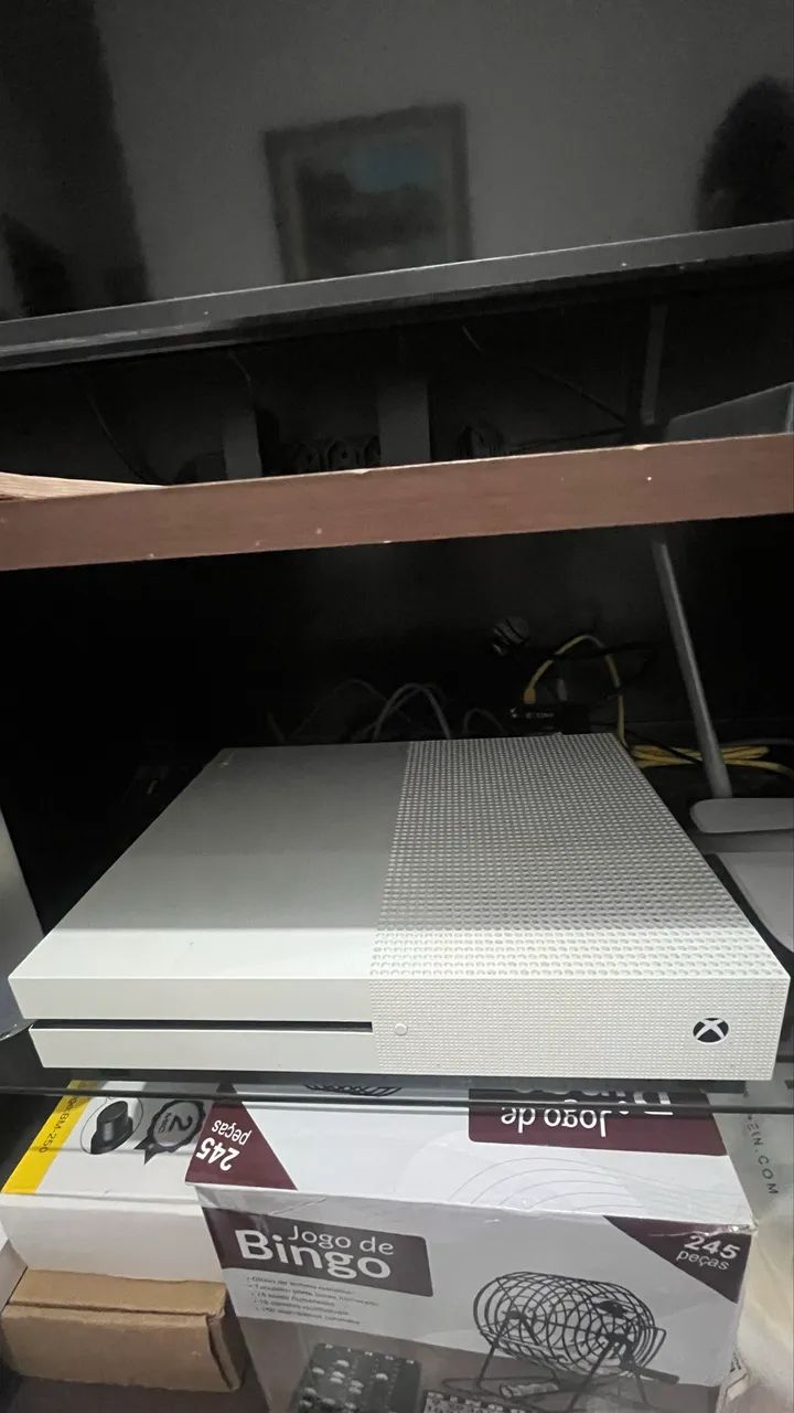 Xbox one S - 1 tb  - Foto 4