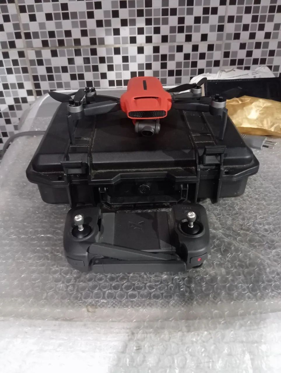Vendo drone fimi mini 3 já vai com a maleta  - Foto 5